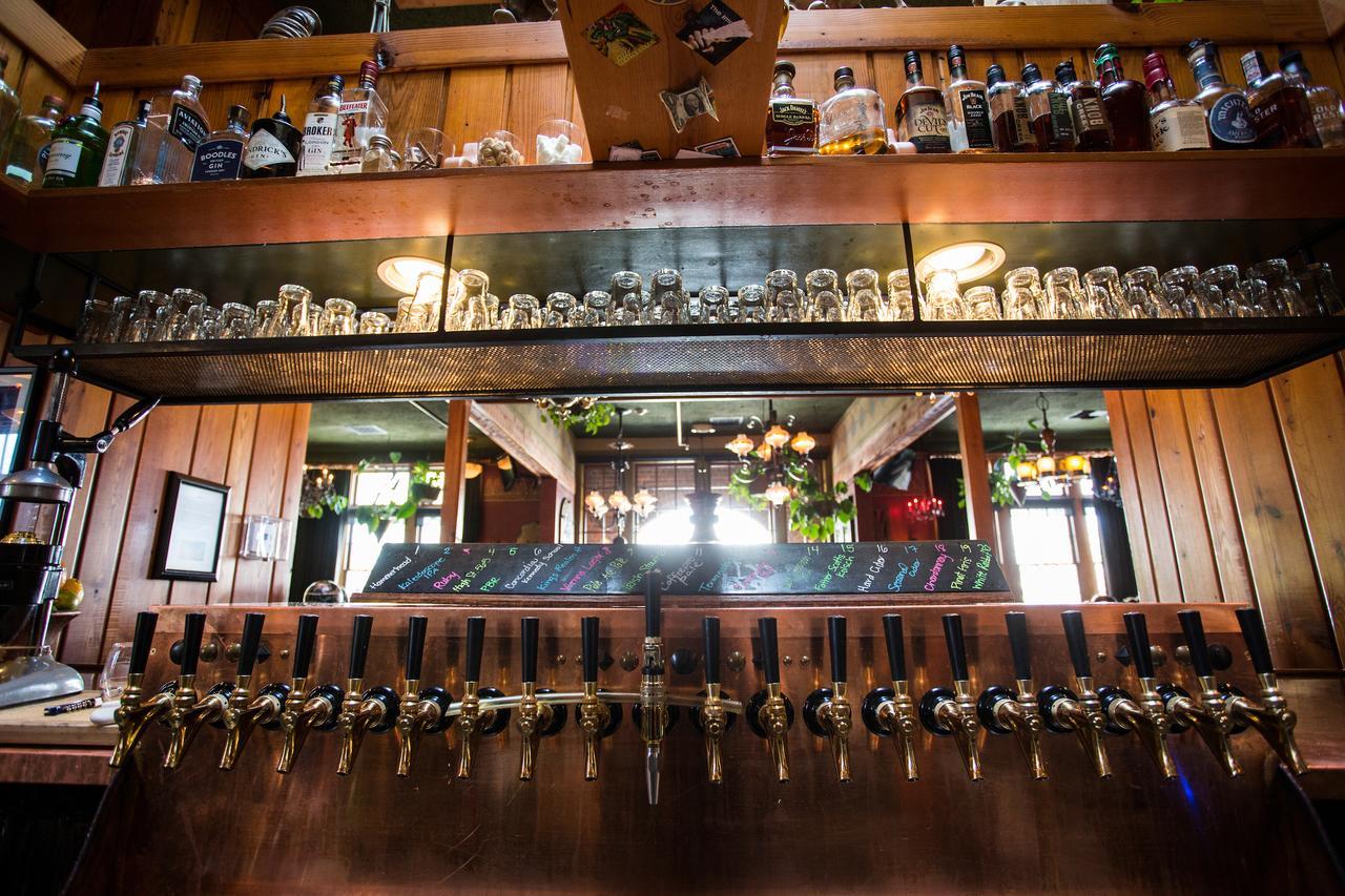 Hotel Mcmenamins Old St. Francis School 3*