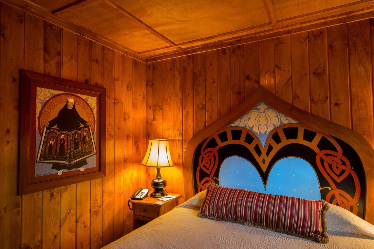 Hotel Mcmenamins Old St. Francis School 3*
